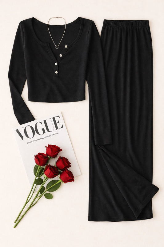 بيجاما أنثوية مريحة – توب بأزرار وبنطال