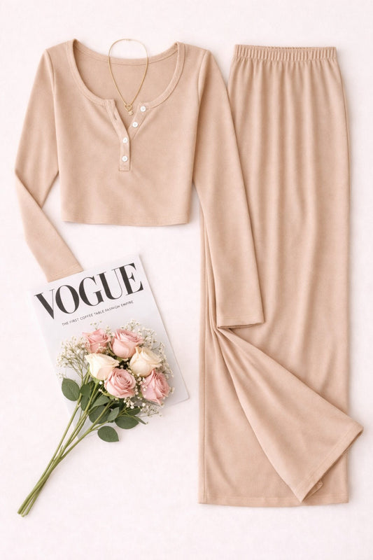 Pyjama doux et élégant – Top Henley & Pantalon