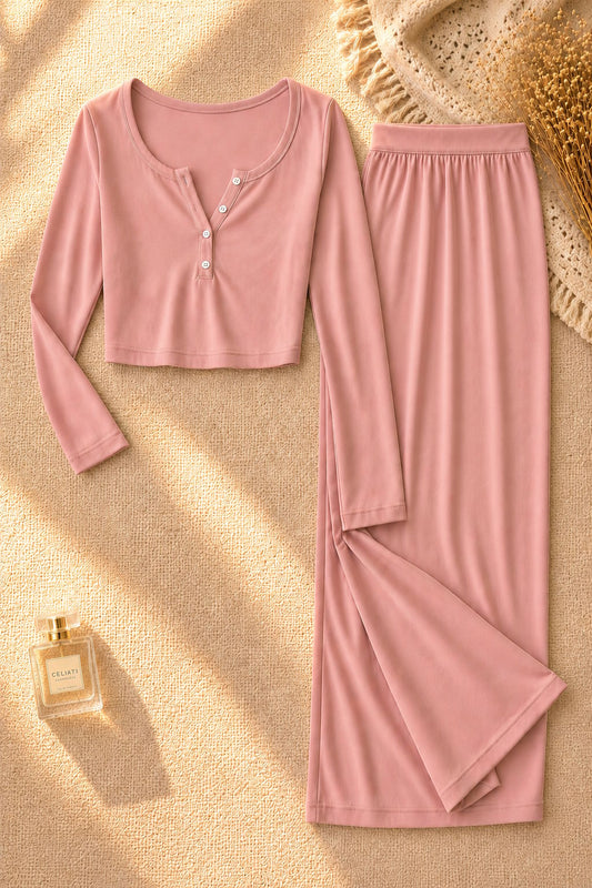 Pyjama doux et élégant – Top Henley & Pantalon
