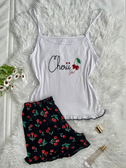 🍒 طقم بيجامة نسائية بنقشة الكرز 