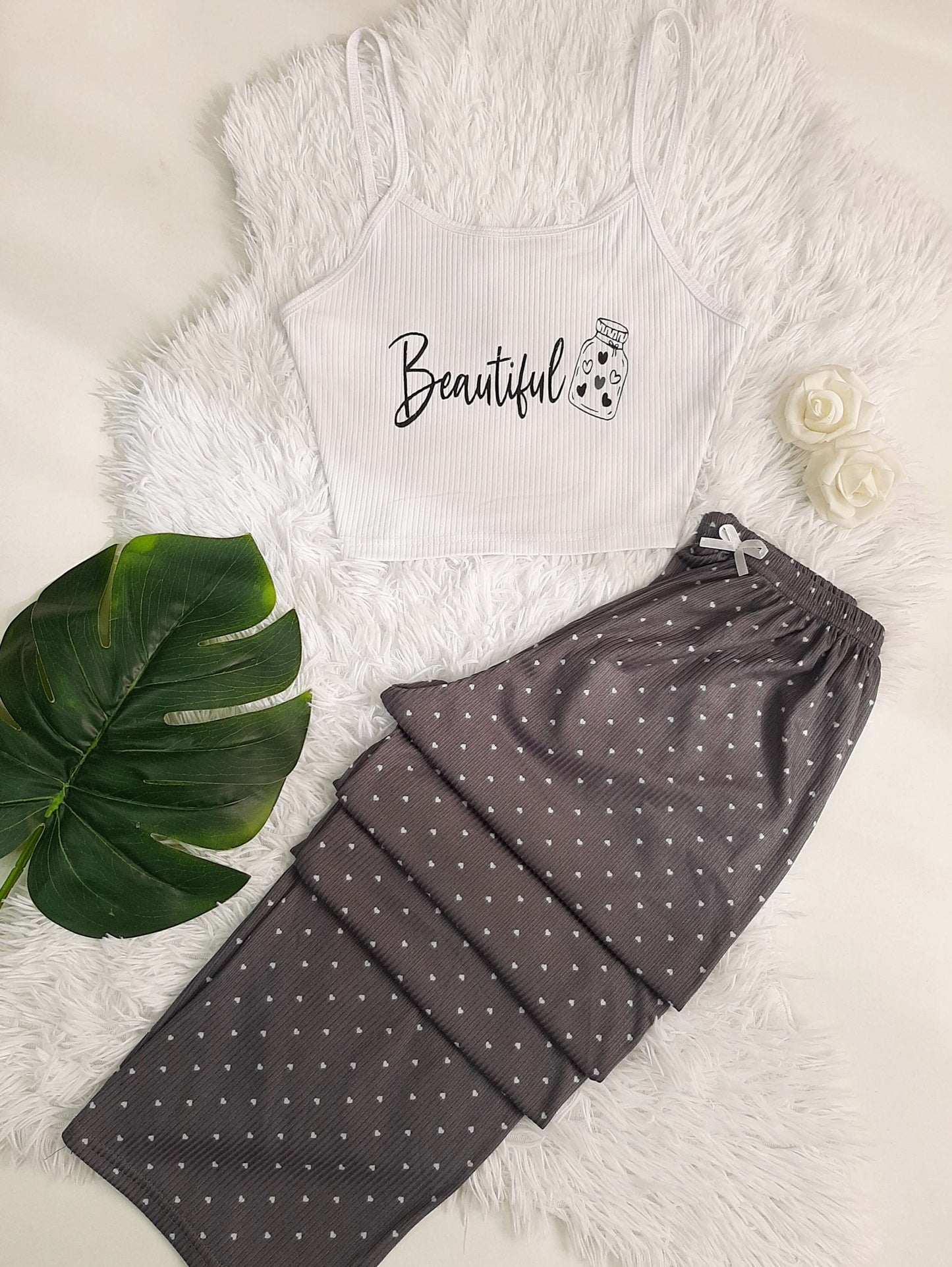 Conjunto de Pijama com Impressão de Corações, com Top de Camisola e Calças Longas